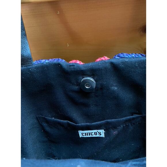 Floral Straw Bag - Picture 4 of 10